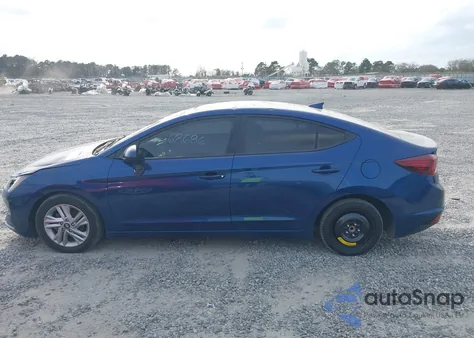 2020 Hyundai Elantra Sel z USA, uszkodzony, nr VIN 5NPD84LF0LH625751